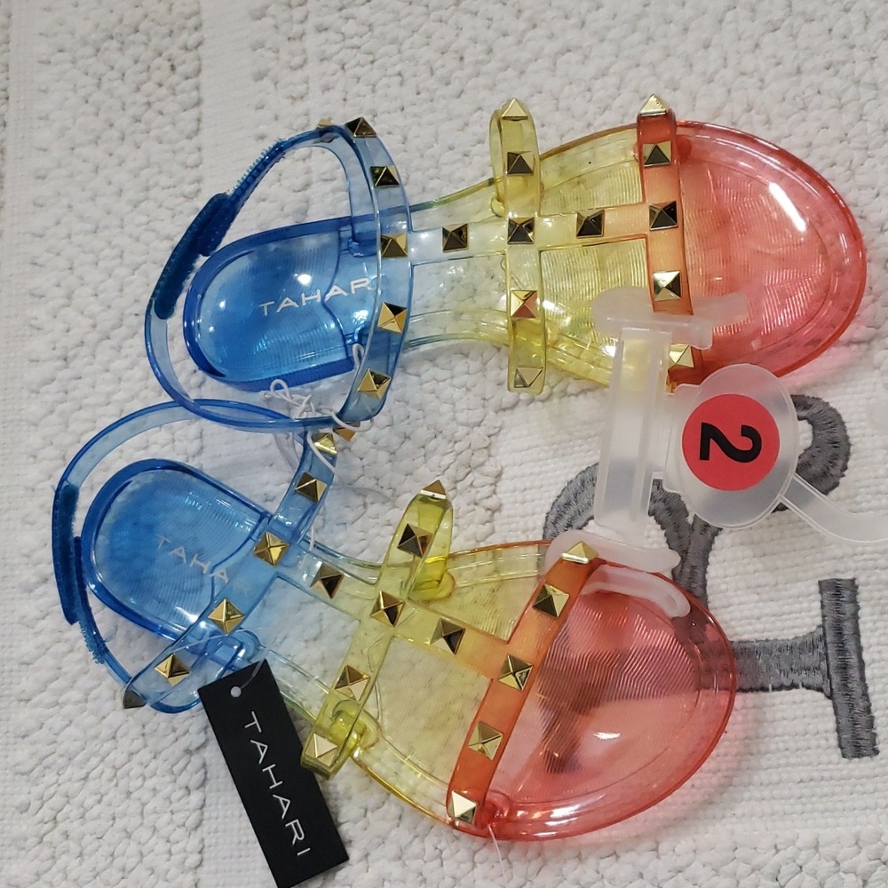 TAHARI JELLY SANDALS - Picture 1 of 8
